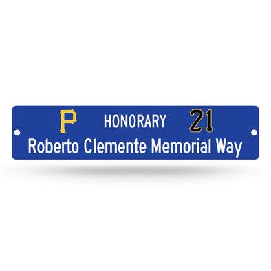 Roberto Clemente Memorial Way Metal Street Sign